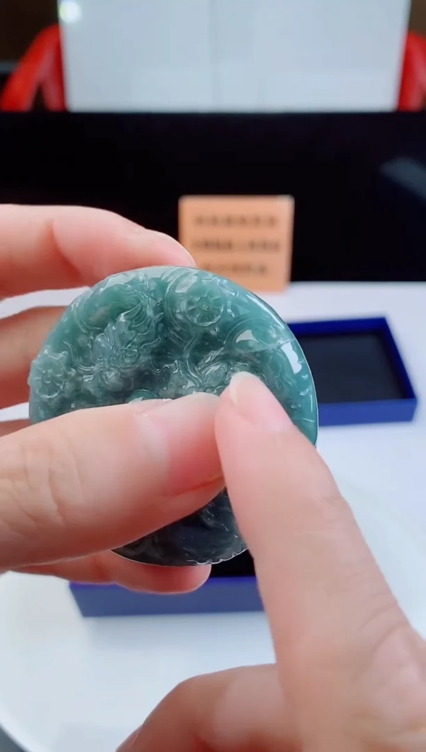 颈饰未镶嵌翡翠✨