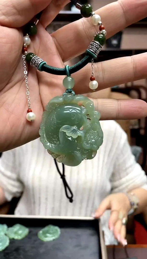 【闪购商品】岫玉吊坠未镶嵌·
