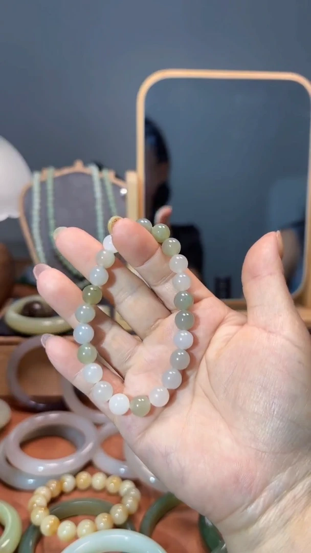 手串未镶嵌和田玉1