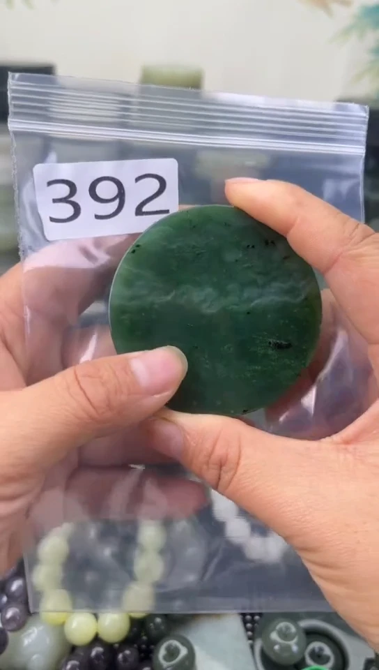 未镶嵌和田玉珠宝半成品镯芯