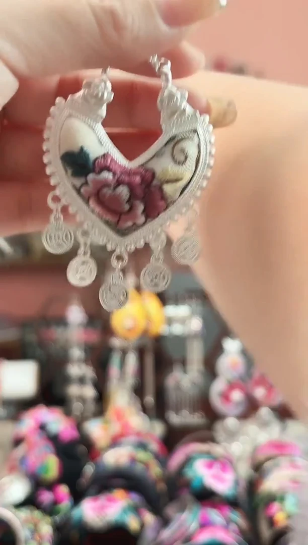 艺枝独绣手工饰品26