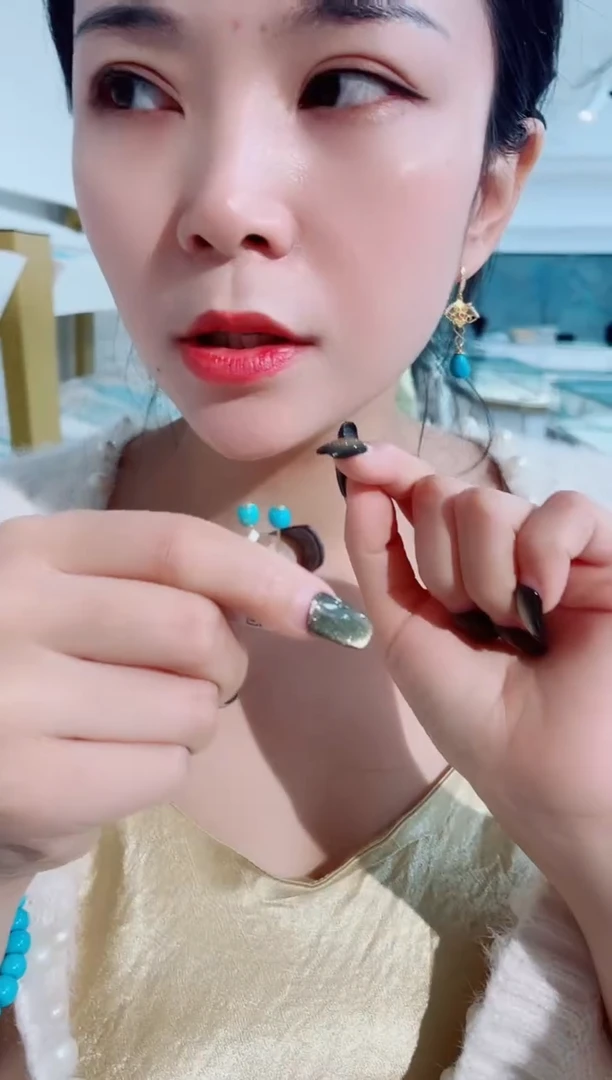 未镶嵌绿松石耳环发货一件