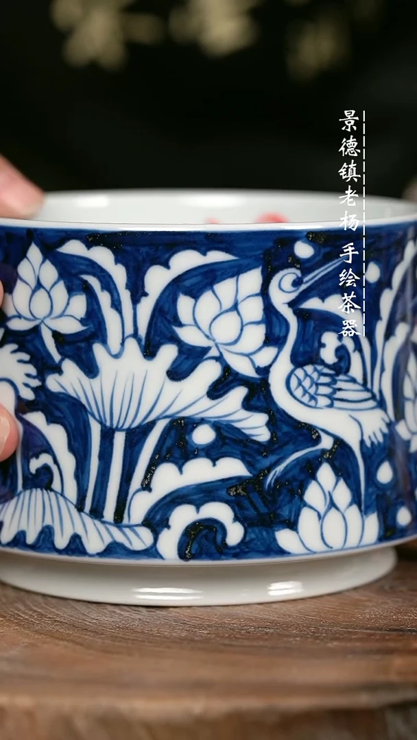 微瑕福利手绘高温现代瓷 气 一鹭莲科大马蹄水洗800c