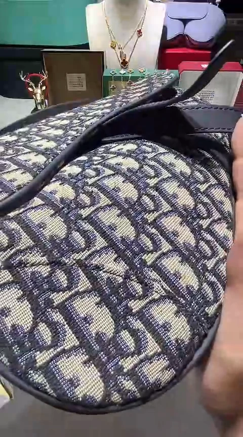 瓷片生活的本意就是开心@@1