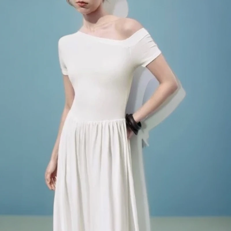 YIFAN 春夏新款法式复古露背吊带挂脖连衣裙女海边度假YF25100