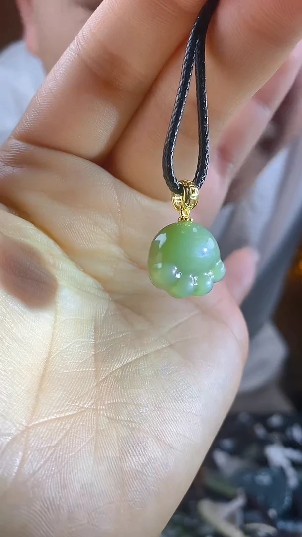 和田玉未镶嵌颈饰多样性发货，拍一发一