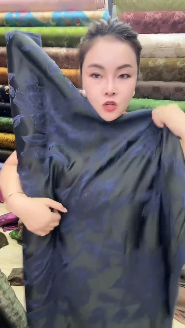 19号黑底蓝花1.5米