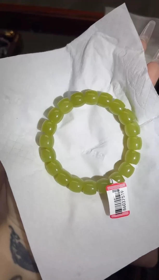 手串未镶嵌和田玉董小姐推荐 多样性发货 拍一发一hk