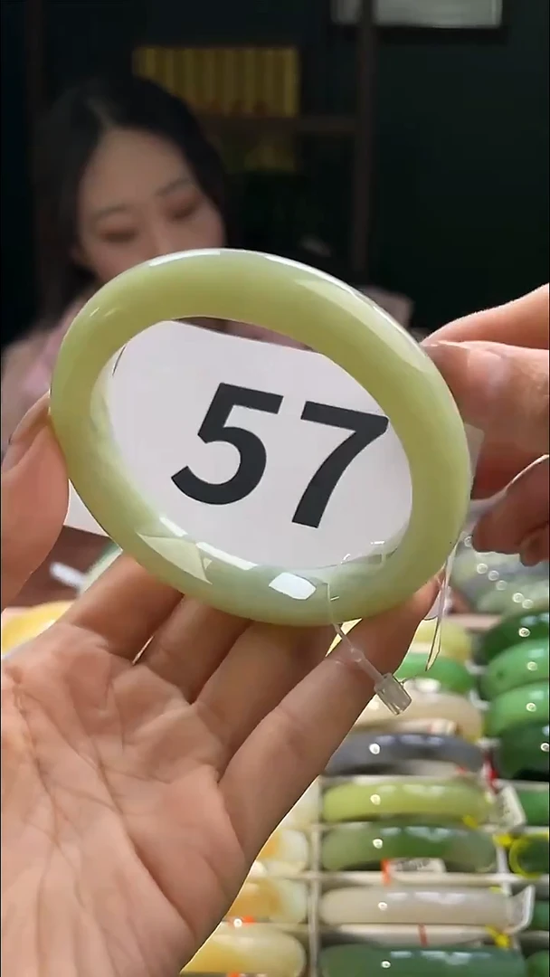 定制和田玉和田玉手镯