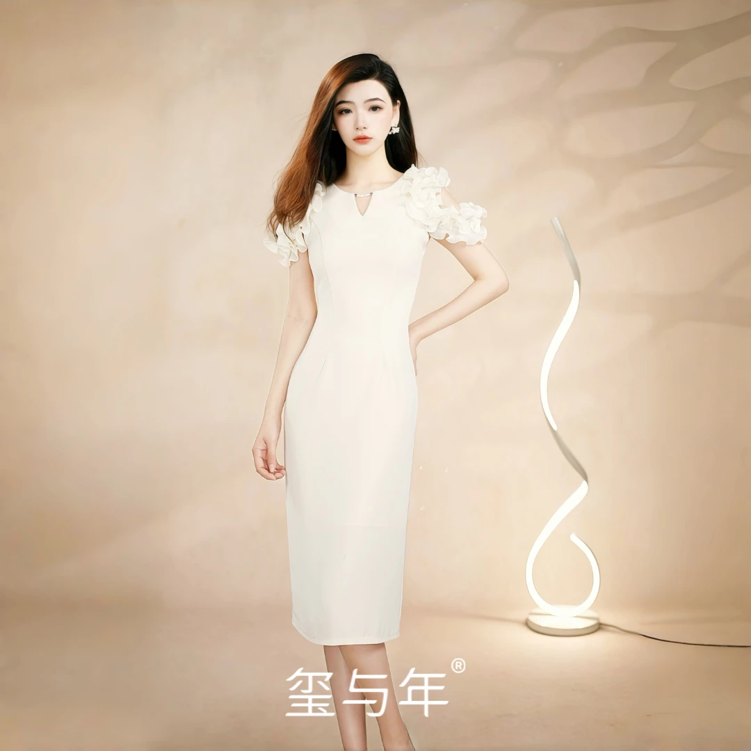 【玫瑰序章】法式提花木耳边露肩茶歇裙收腰显瘦博主私藏新款