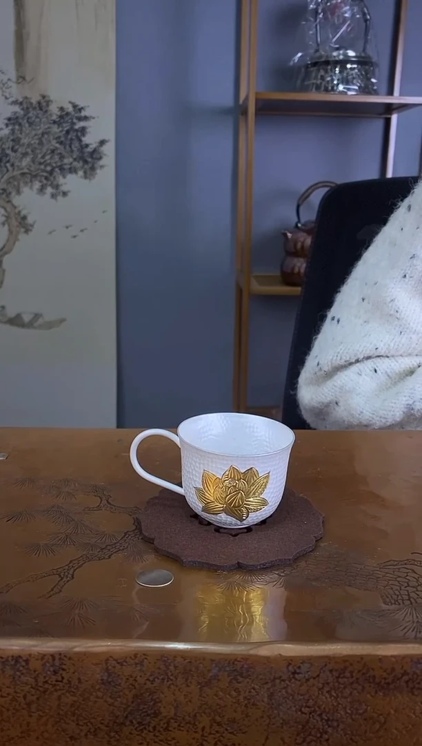 不二银工荷花主人杯