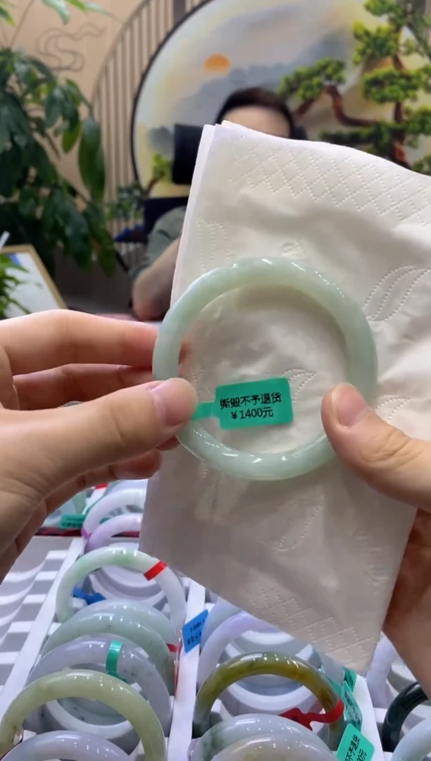 翡翠手镯未镶嵌00000007794