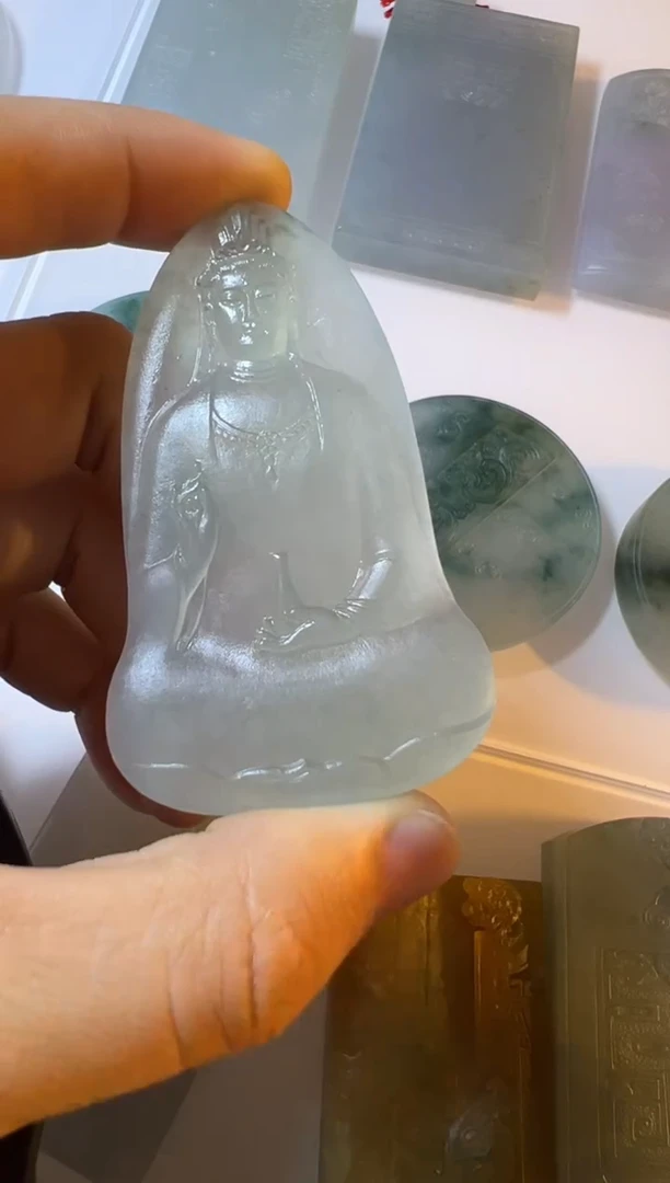 未镶嵌定制翡翠素衣