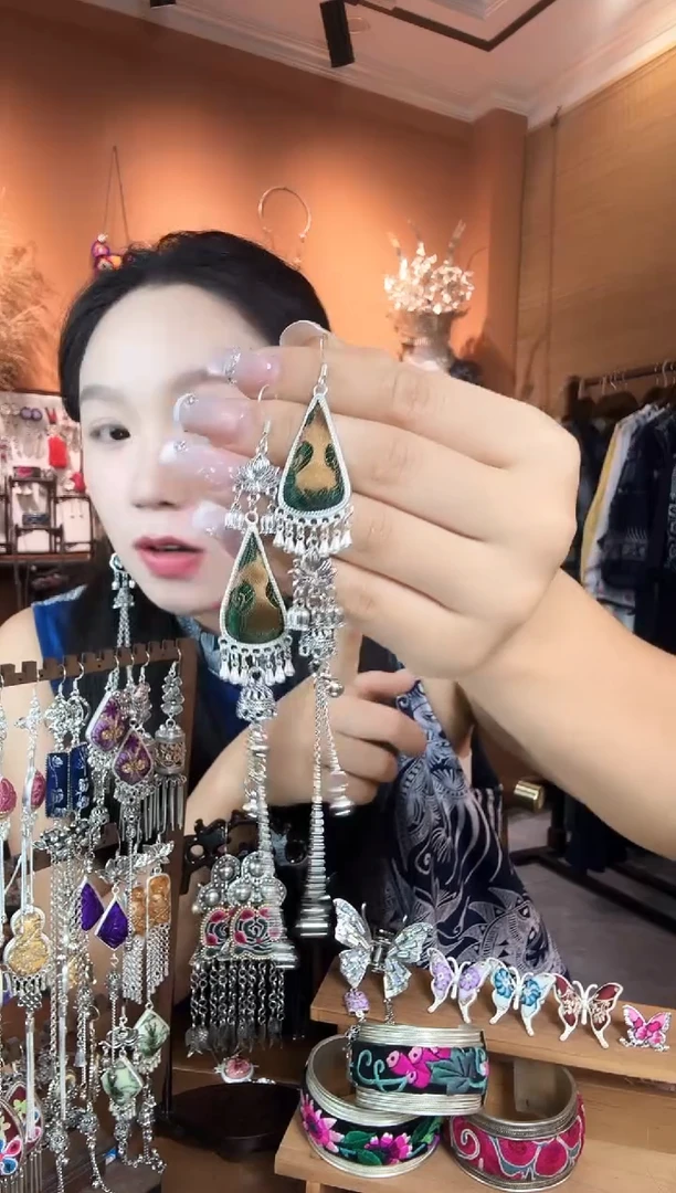 刺绣纯手工民族风耳环