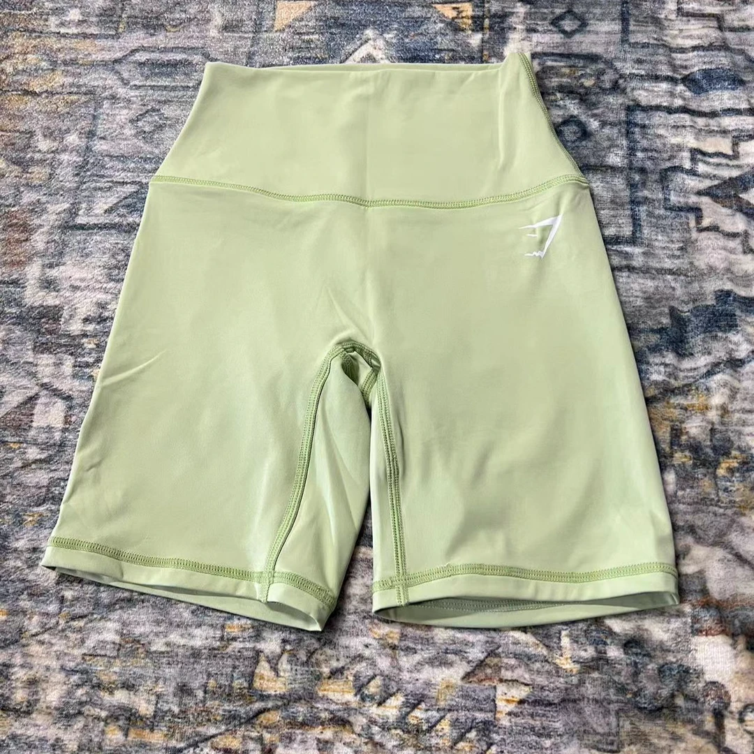 鲨鱼五分三色短裤女