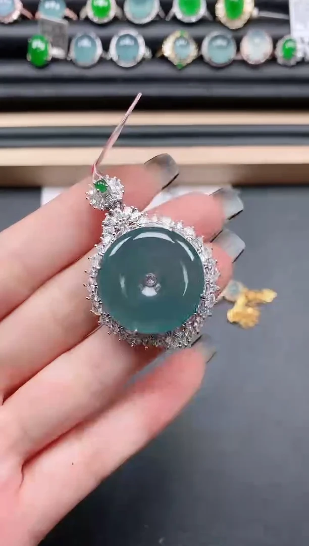 翡翠戒指银S925镶嵌1111