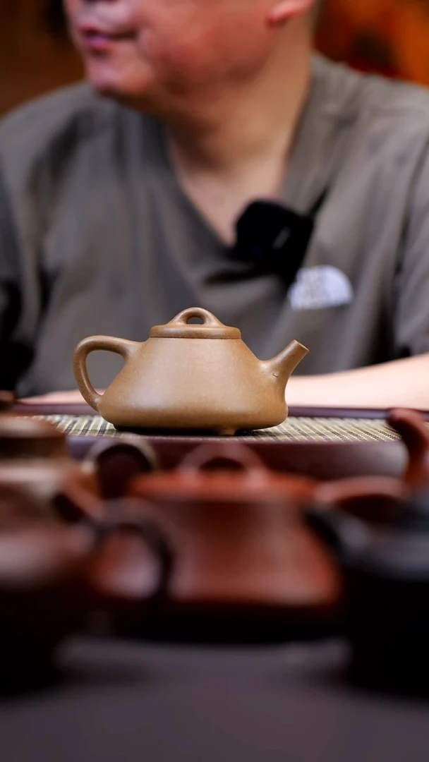 茶壶紫砂紫砂茶壶（子冶石瓢）
