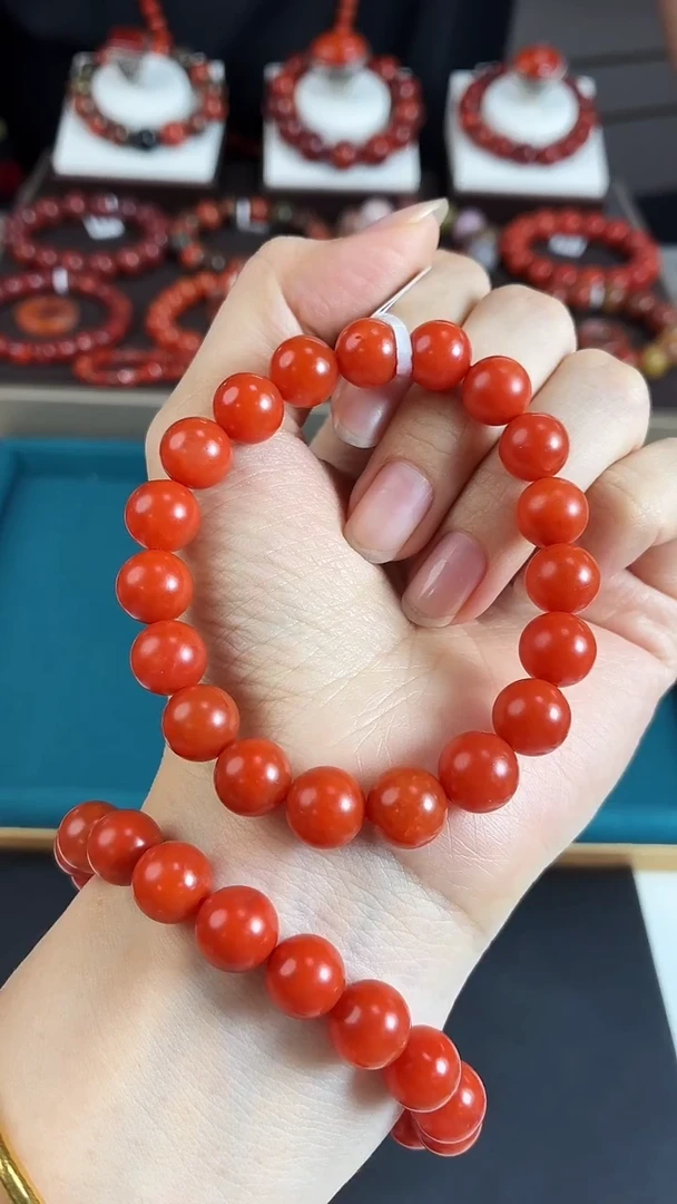 未镶嵌保山哑光手串10mm南红玛瑙（多样式发其一）