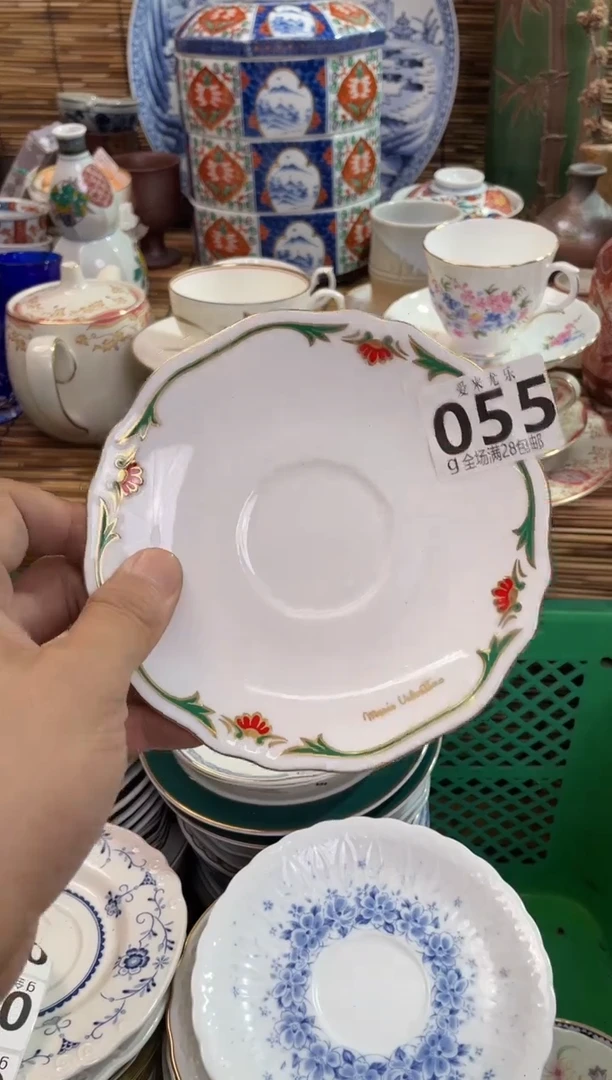 用****8默认微瑕，满28包邮
