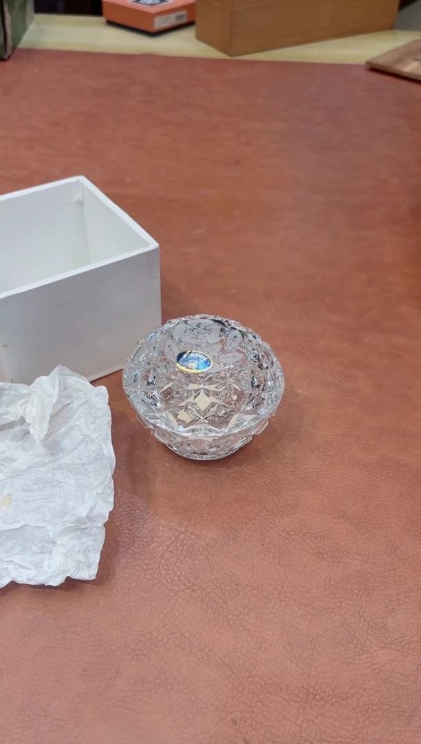 小狐狸海外瓷器哇哇哇