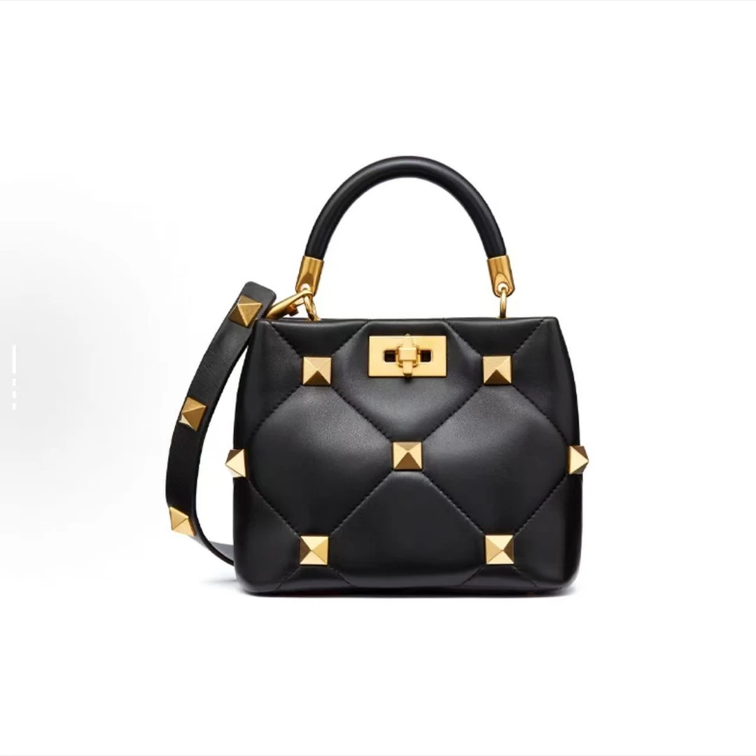 99新 Valentino/华伦天奴 思斯专属 华伦天奴斜挎BJFB1776