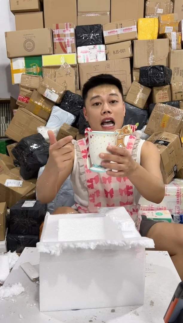 瓷片姜饼人一杯一勺