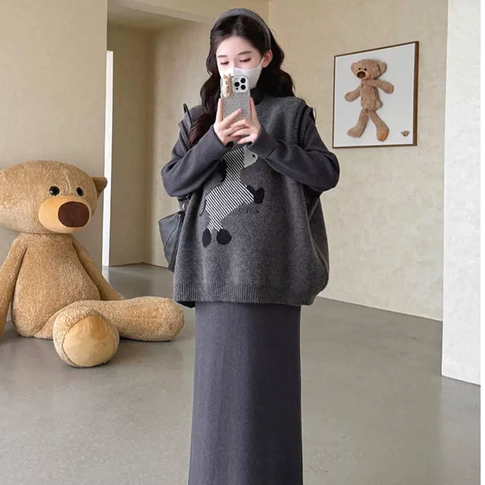 秋冬季2025新款法式气质针织连衣裙两件套长袖毛衣打底连衣裙