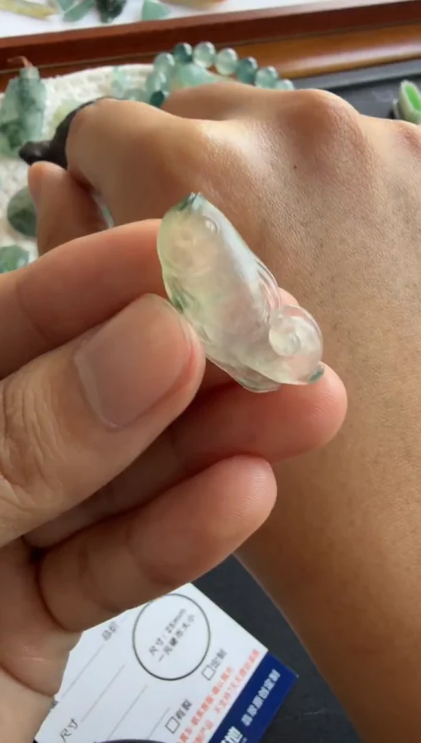 未镶嵌定制翡翠鱼