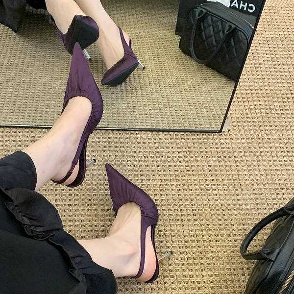 2026早春新款高品质升级版杨树林同款紫色高跟鞋细跟尖头后空单鞋