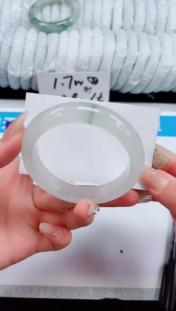 未镶嵌手镯石英质玉155-55/56