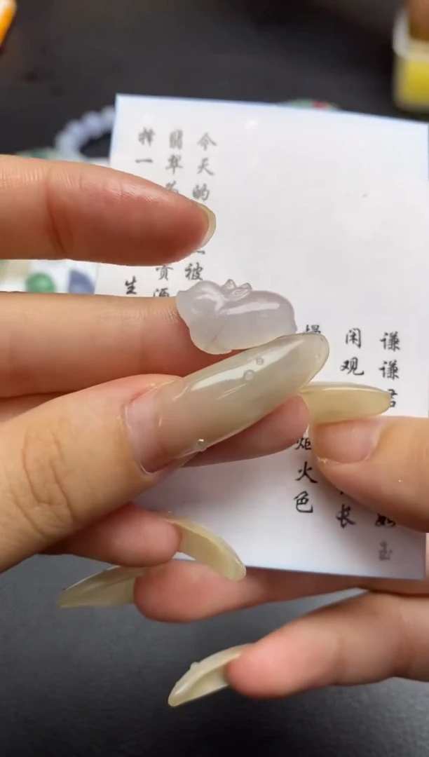 未镶嵌定制翡翠翡翠毛货~
