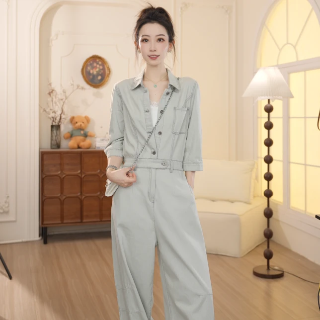 Basic House/百家好2025初秋新款气质显瘦时尚百搭连体服女DC558