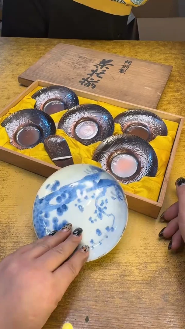 瓷器瓷器瑕疵破破141