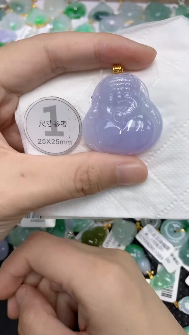 颈饰18K金镶嵌翡翠111111111