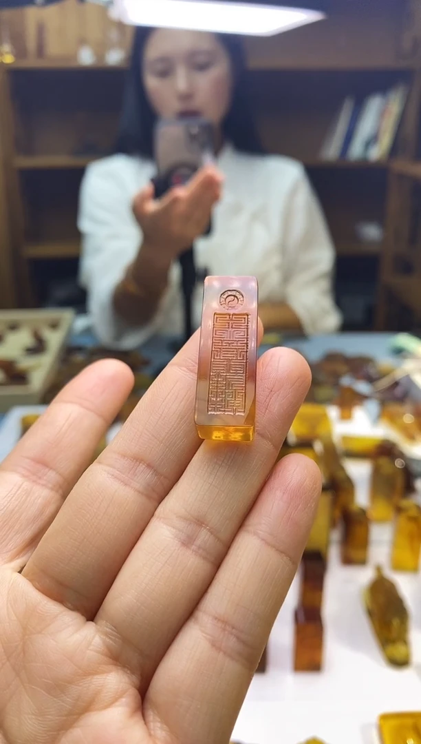 琥珀颈饰未镶嵌SN70-92（天官赐福）