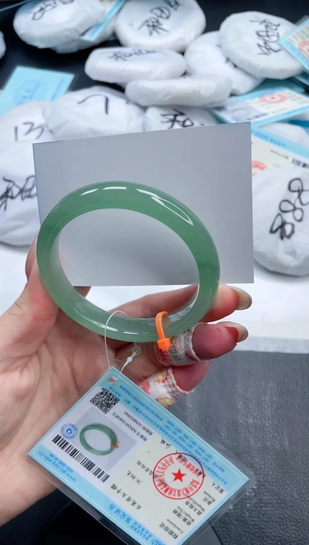 石英质玉手镯未镶嵌13V183-57.2