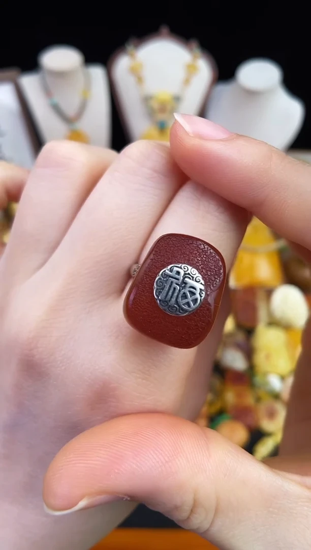 琥珀未镶嵌珠宝奇石柒月