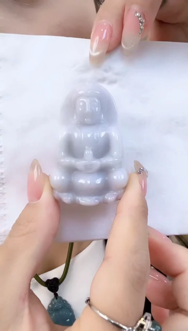 吊坠(不含链)未镶嵌翡翠观音