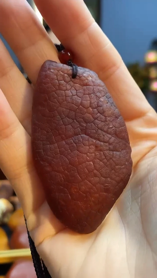 琥珀颈饰未镶嵌挂件