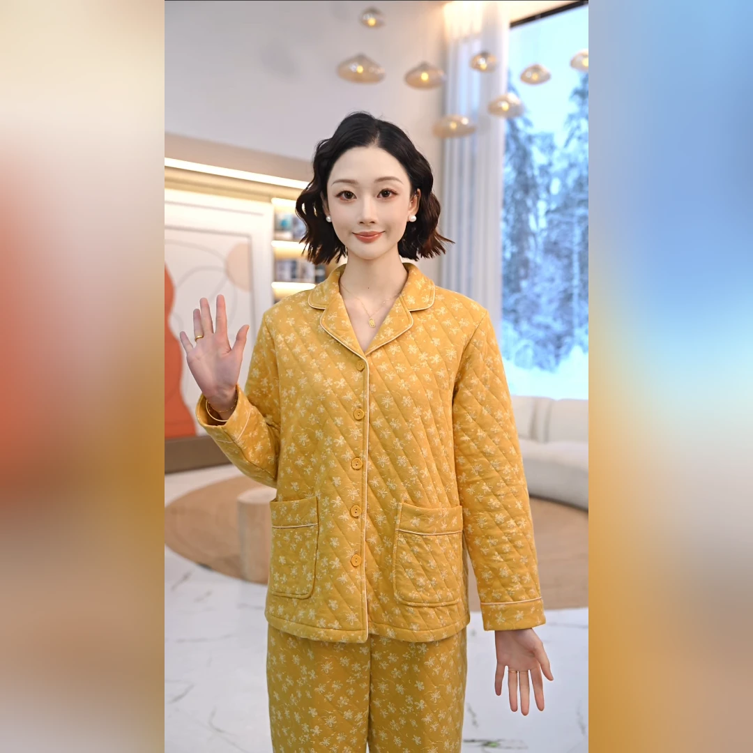 秋鹿菱形格小白花点缀夹丝布印花西装领长袖长裤女套家居服