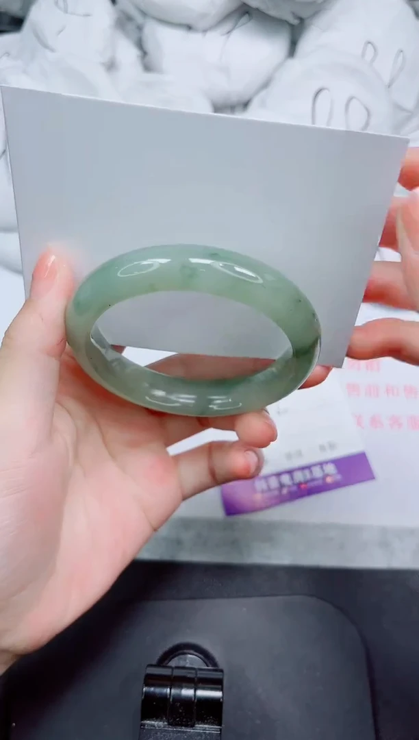 石英质玉手镯未镶嵌30-54