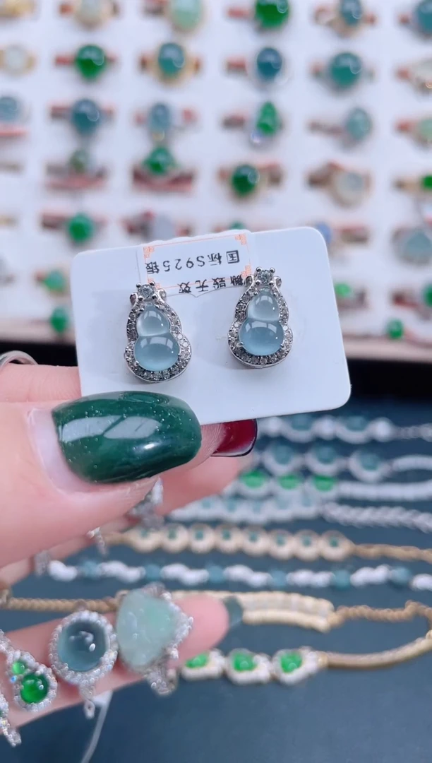 银S925镶嵌翡翠耳饰天然翡翠