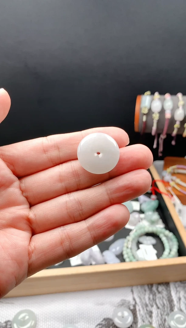 颈饰未镶嵌翡翠17平安扣