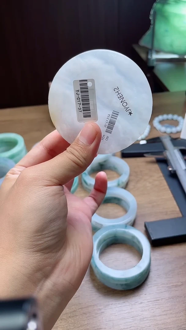 未镶嵌手镯定制翡翠C****e定制