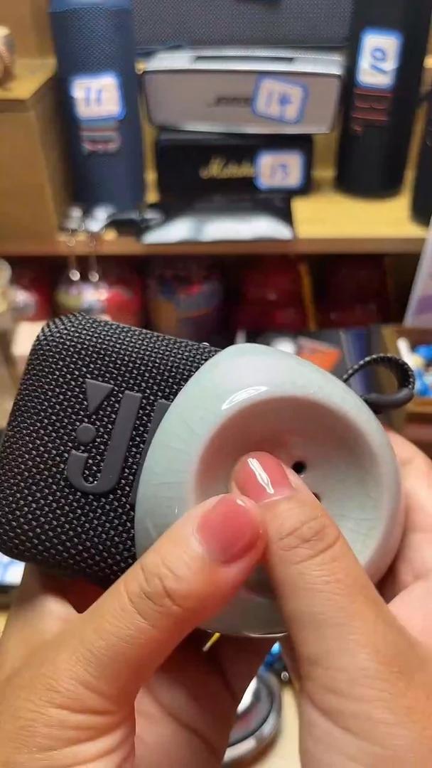 瓷片闪购商品 如图所示