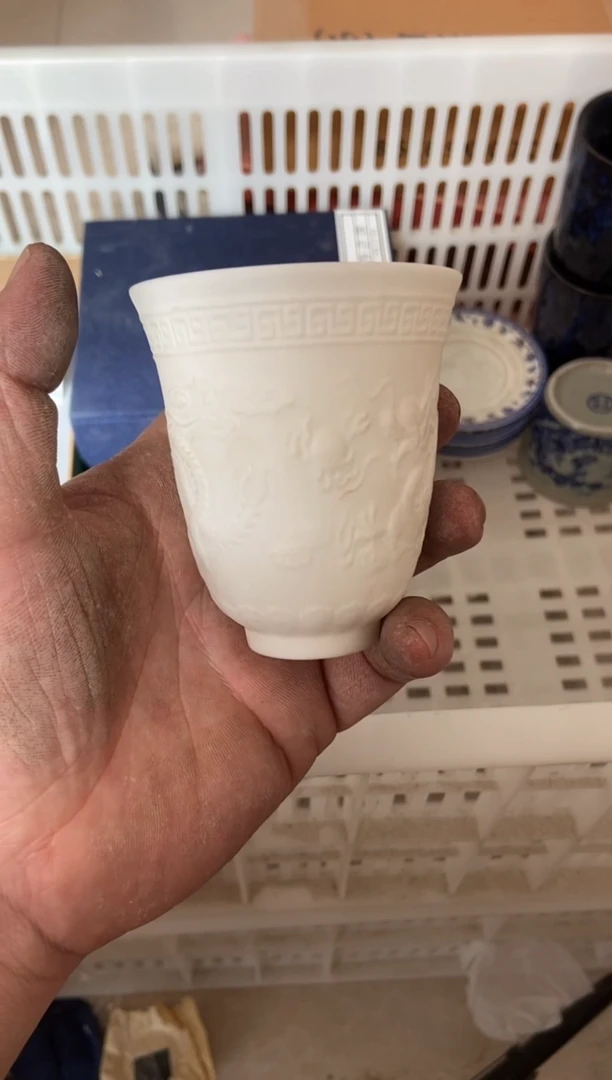 杯无运费险有瑕疵的摄影的产品有使用过的痕迹有点脏介意勿拍