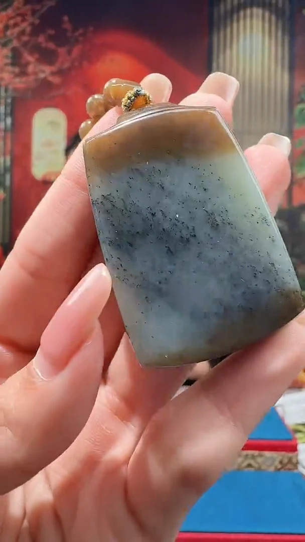 定制和田玉玉器厂匠心馆和田玉多样性发一