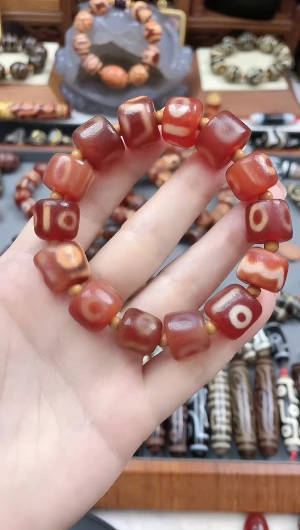 未镶嵌珠珠玛瑙/玉髓青*檬金蟾红肉断珠手串-柠檬