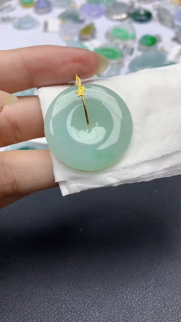 颈饰18K金镶嵌翡翠天然缅甸a货翡翠百元以上9元证书费自理