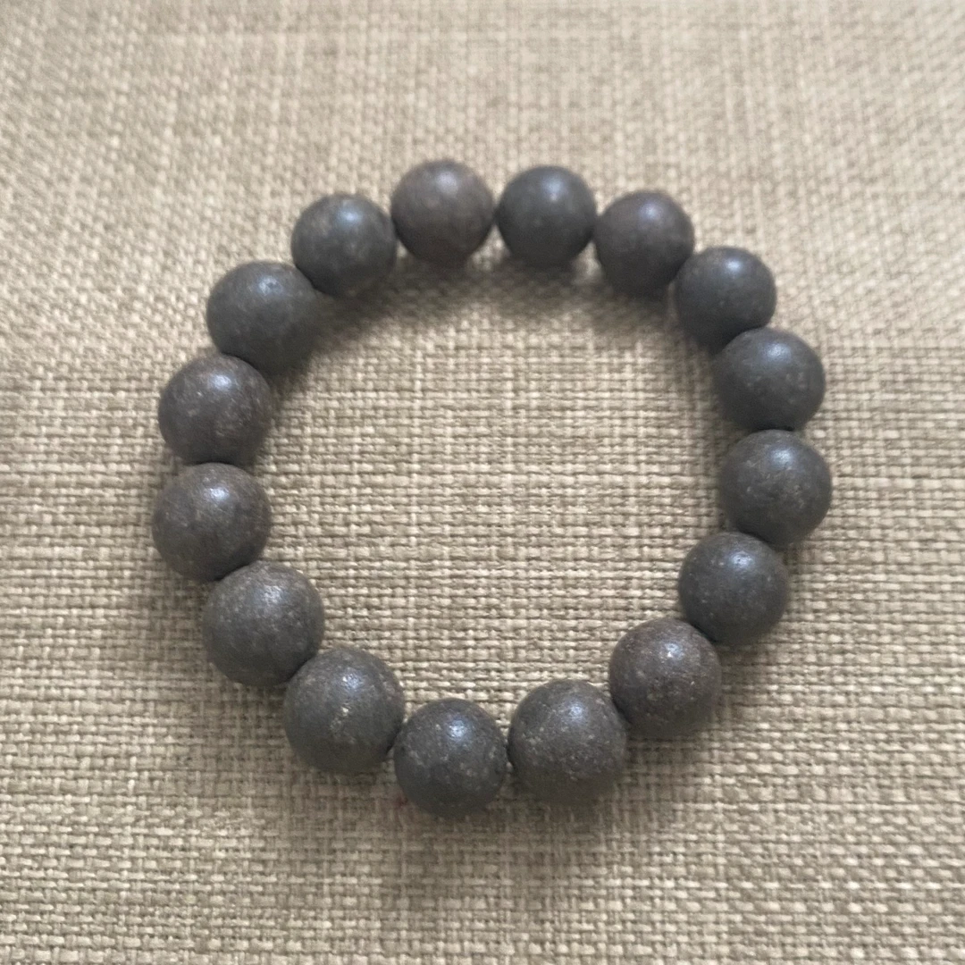 今日上新 抱朴归元香方 16颗手串  1.3